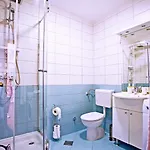 Actor Apartment